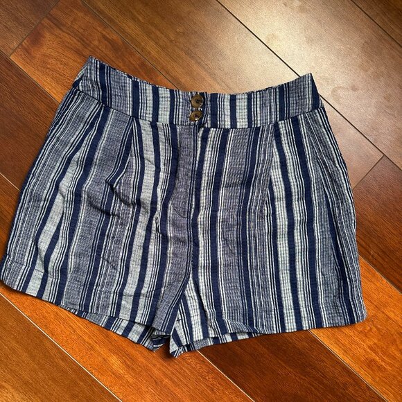 Womens Shorts Bundle Size Large - Picture 8 of 8